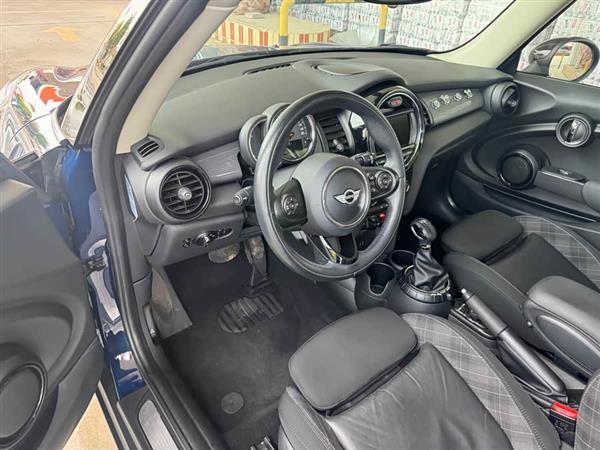 MINI 2016款 1.5T COOPER