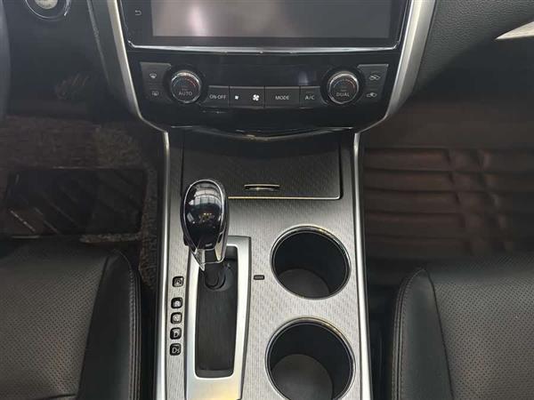 天籁 2018款 2.0L XL 智进版