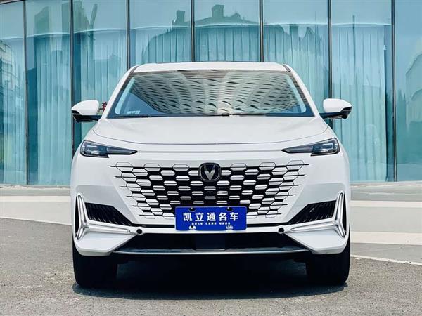 长安UNI-K 2024款 2.0T 两驱悦享型