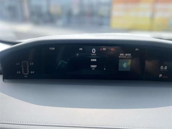 长安UNI-K 2024款 2.0T 两驱悦享型