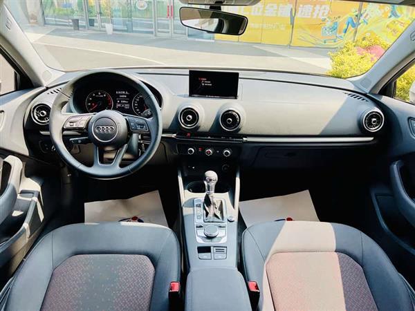 奥迪A3 2020款 改款 Sportback 35 TFSI 进取型 国VI