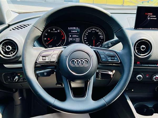 奥迪A3 2020款 改款 Sportback 35 TFSI 进取型 国VI