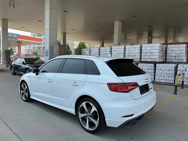 奥迪A3 2018款 30周年年型 Sportback 40 TFSI 运动型