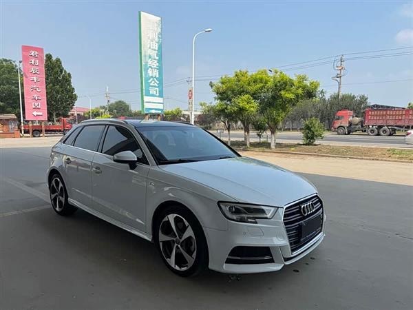 奥迪A3 2018款 30周年年型 Sportback 40 TFSI 运动型
