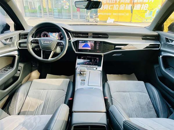 奥迪A6L 2022款 40 TFSI 豪华动感型
