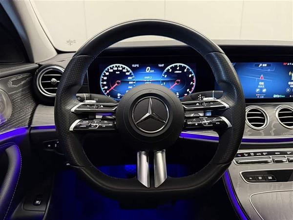 奔驰E级 2021款 改款 E 300 L 运动豪华型