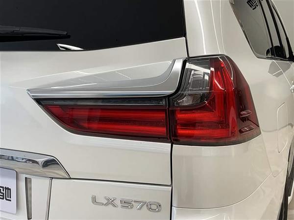 雷克萨斯LX 2019款 570 尊贵豪华版