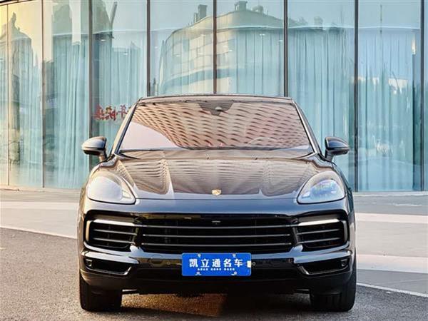 Cayenne 2023款 Cayenne Coupé 3.0T 铂金版