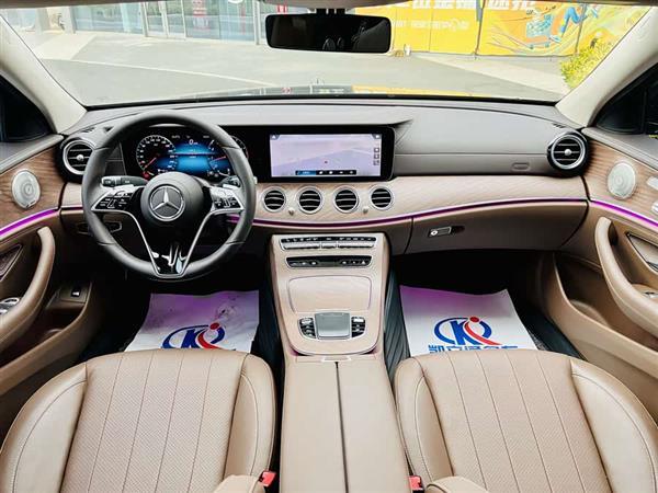 奔驰E级 2022款 E 300 L 豪华型