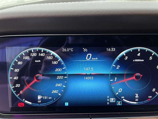 奔驰E级 2022款 E 300 L 豪华型