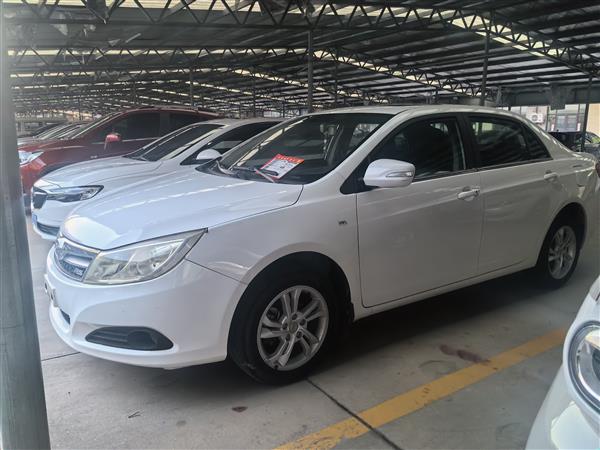 比亚迪 速锐 2015款 1.5L 手动豪华型