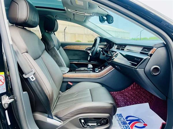 奥迪A8 2018款 A8L 55 TFSI quattro豪华型