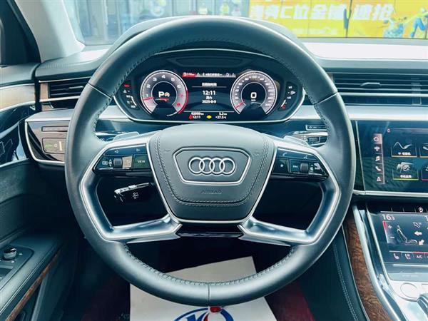 奥迪A8 2018款 A8L 55 TFSI quattro豪华型