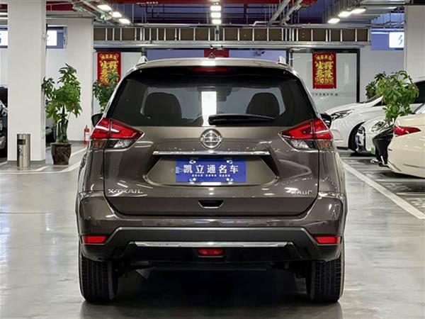 奇骏 2021款 2.0L CVT 2WD XL Premium智联尊享版