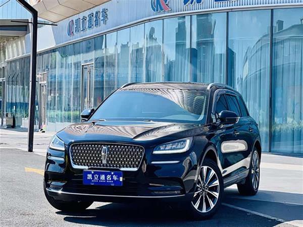 冒险家 2022款 2.0T 两驱尊雅版
