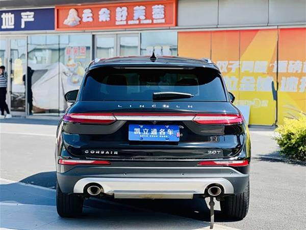 冒险家 2022款 2.0T 两驱尊雅版