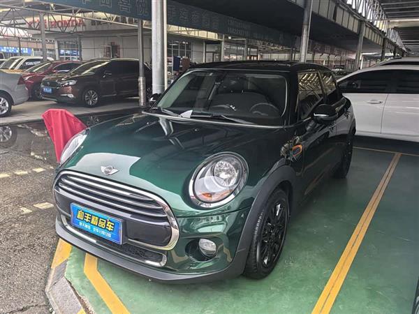 MINI 2016款 1.5T COOPER 五门版