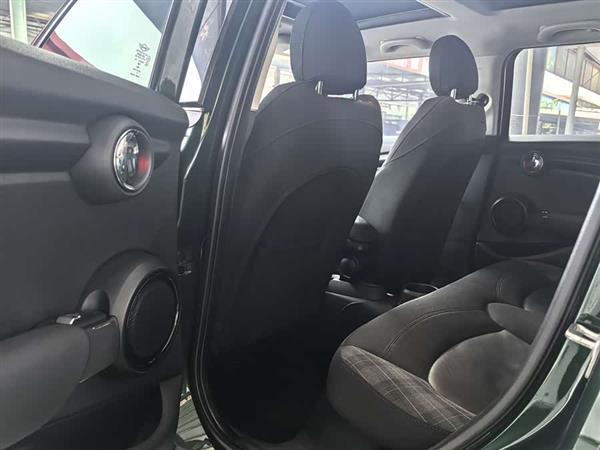 MINI 2016款 1.5T COOPER 五门版
