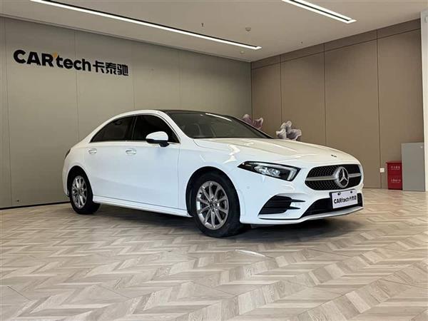 奔驰A级 2019款 改款 A 200 L 运动轿车