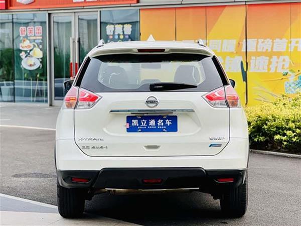 奇骏 2014款 2.5L CVT豪华版 4WD