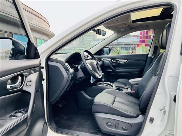 奇骏 2014款 2.5L CVT豪华版 4WD