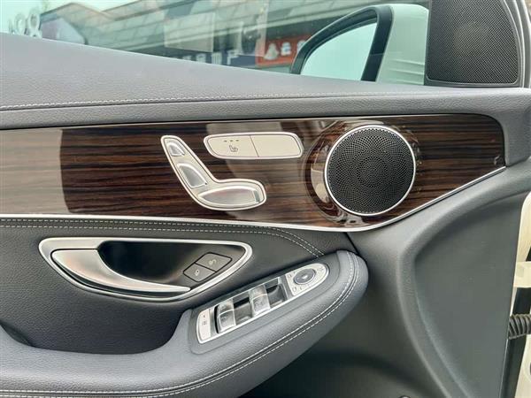 奔驰GLC 2017款 GLC 260 4MATIC 豪华型