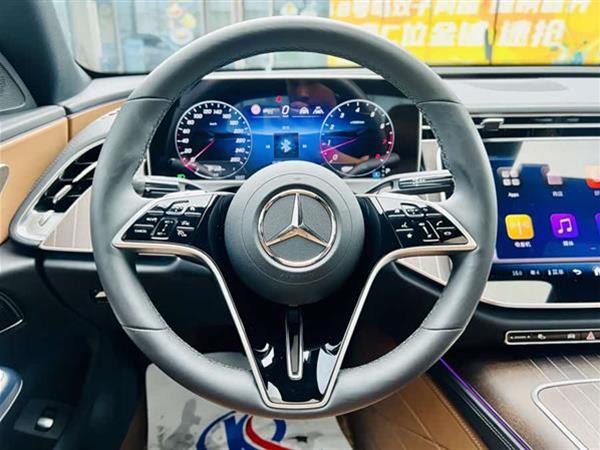 奔驰E级 2024款 改款 E 300 L 时尚型