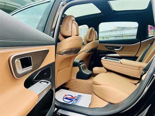 奔驰E级 2024款 改款 E 300 L 时尚型