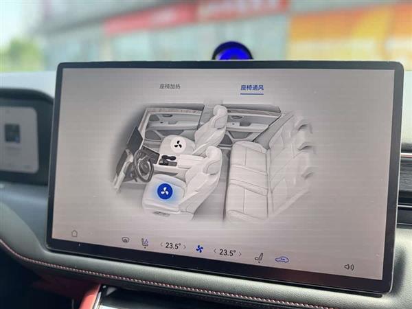 问界M5 2024款 增程 Max 后驱高阶智驾版