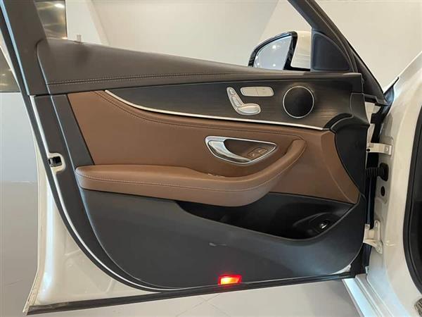 奔驰E级 2021款 E 260 L 运动型