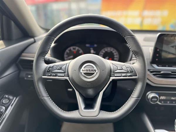 天籁 2021款 2.0L XL 舒适版