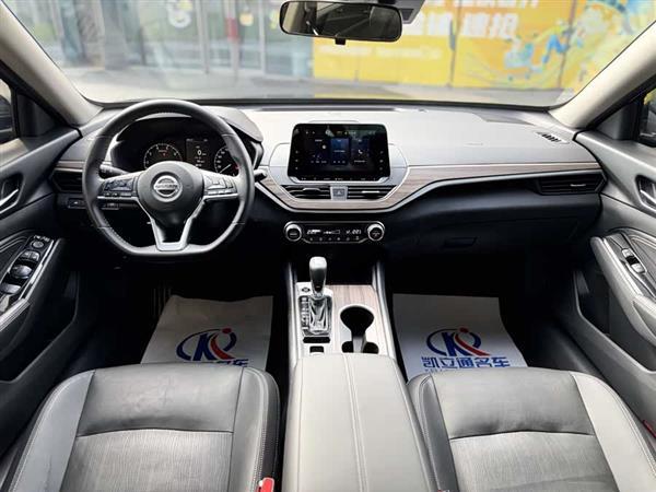 天籁 2021款 2.0L XL 舒适版