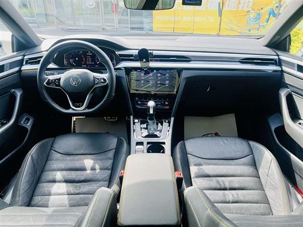 一汽-大众CC 2023款 380TSI 夺目版