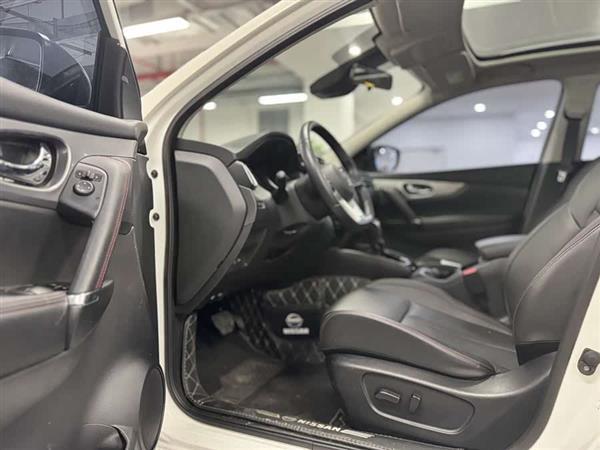 逍客 2022款 2.0L CVT XV Prem豪华版