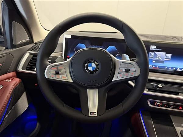 宝马X5 2023款 xDrive 30Li 尊享型M运动曜夜套装