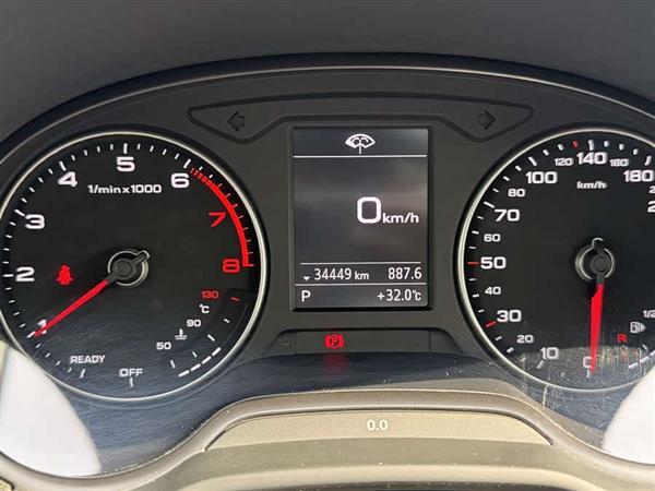奥迪Q2L 2020款 35 TFSI 时尚动感型