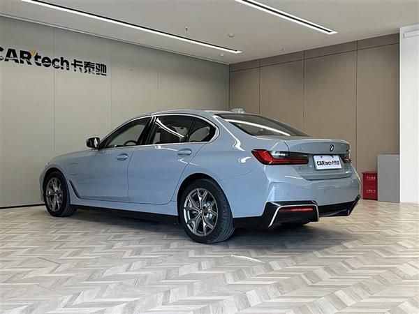 宝马i3 2025款 eDrive 35 L