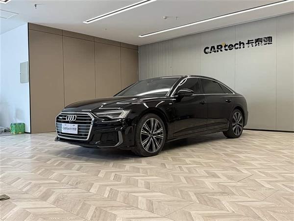 奥迪A6L 2022款 45 TFSI quattro 臻选动感型