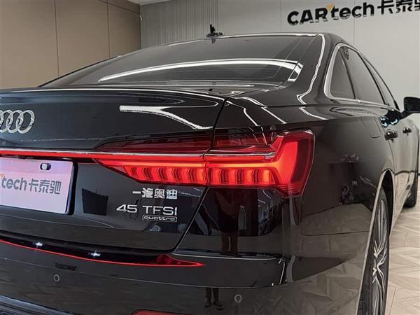 奥迪A6L 2022款 45 TFSI quattro 臻选动感型