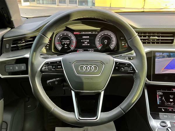 奥迪A6L 2022款 45 TFSI 臻选动感型