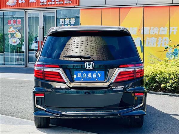 艾力绅 2019款 2.0L 混动豪华版