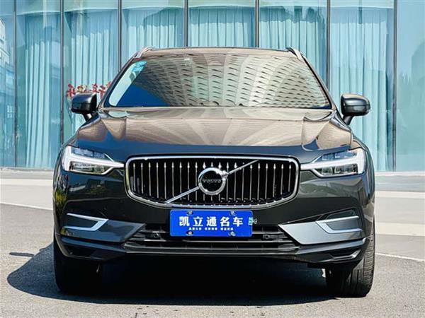 沃尔沃XC60 2020款 T5 四驱智逸豪华版