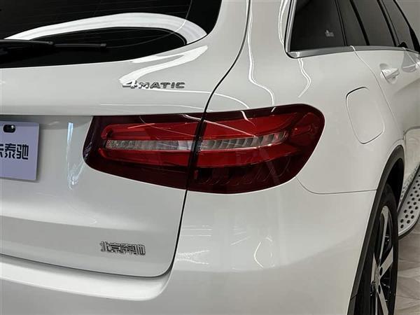 奔驰GLC 2018款 GLC 260 4MATIC 豪华型