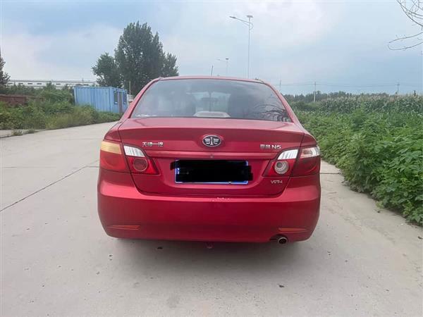 夏利N5 2011款 1.3L 手动标准型