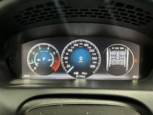 捷豹XJ 2016款 XJL 3.0 SC 四驱全景商务版