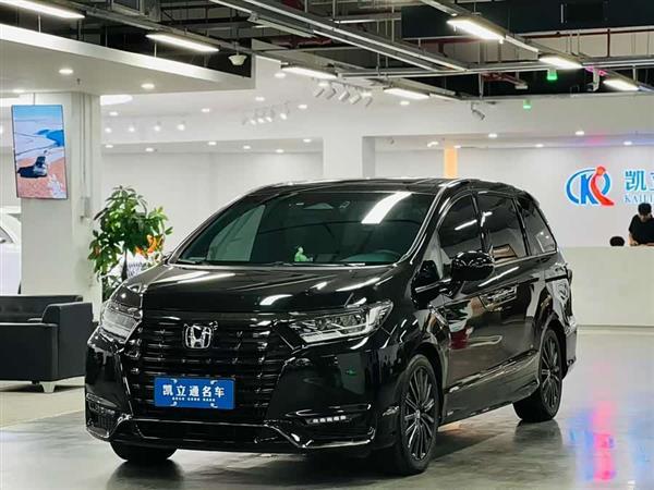 艾力绅 2024款 2.0L e:HEV 豪华版