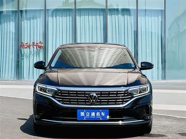 帕萨特 2023款 330TSI 豪华版