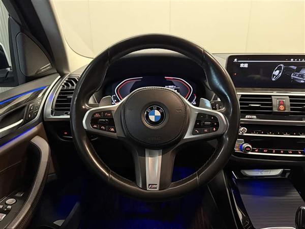 宝马X3 2020款  xDrive30i 领先型 M运动套装