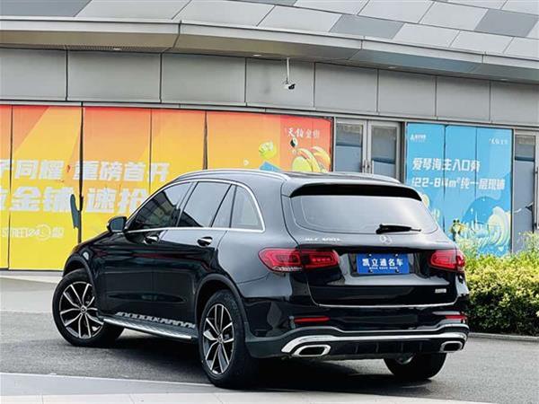 奔驰GLC 2020款 改款 GLC 300 L 4MATIC 动感型