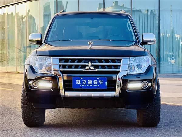 帕杰罗(进口)V97 2018款 3.8L 中东版